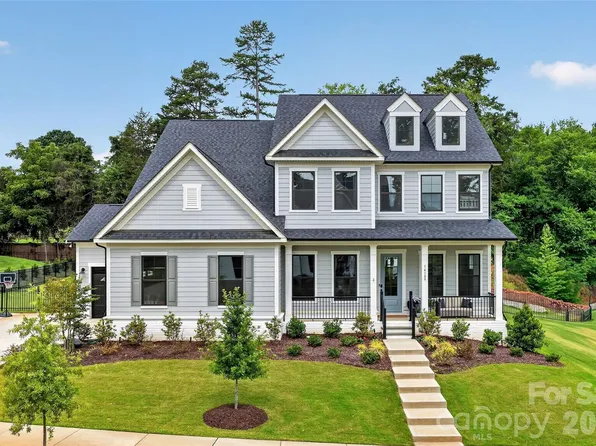 14109 White Gardens Ln, Huntersville, NC 28078