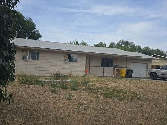 3rd image of 489 NW 11th St