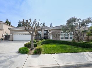 2933 E Quincy Ave, Fresno, CA