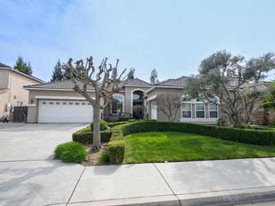 2933 E Quincy Ave, Fresno, CA, 93720