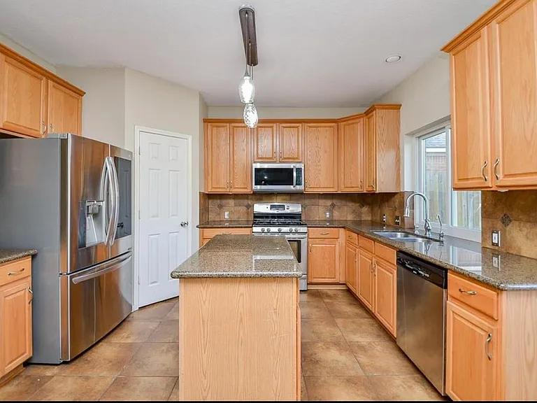 19634 Azalea Brook Way — Photo 7
