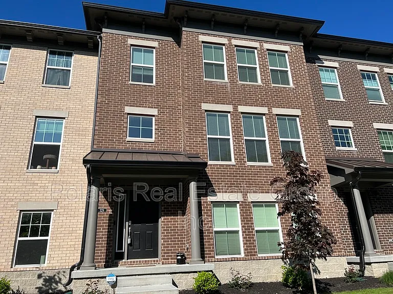 329 Wakefield Way — Photo 1