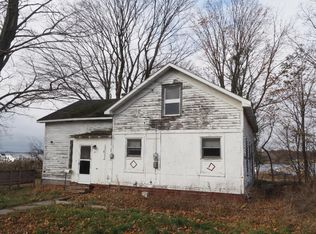815 S Lake St, Whitehall, MI 49461