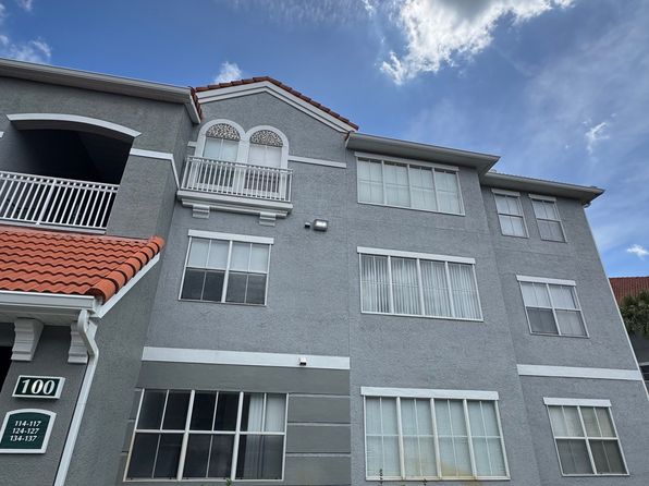 18001 Richmond Place Dr APT 124