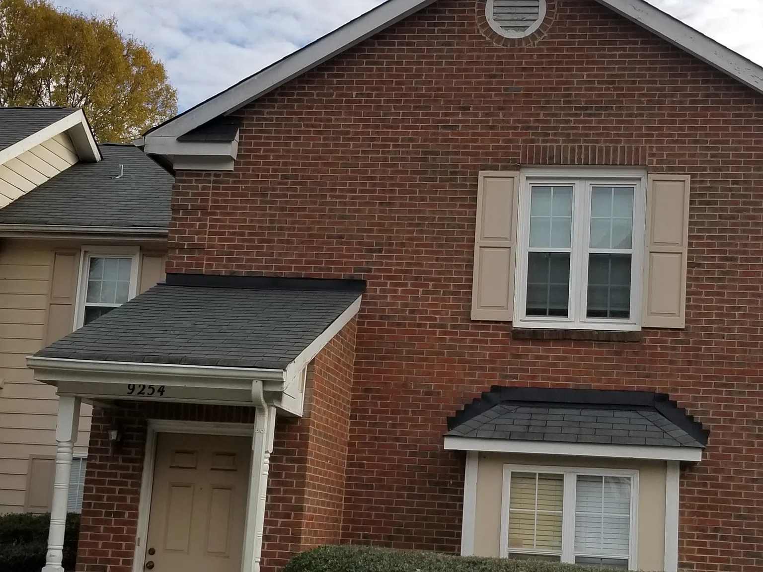 2 bed, 1064 sqft, $1,800 — Photo 2
