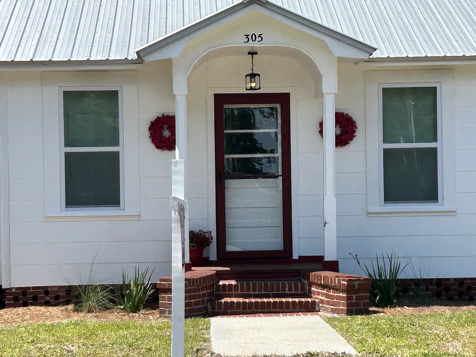 3 bed, 1583 sqft, $2,400 — Photo 2