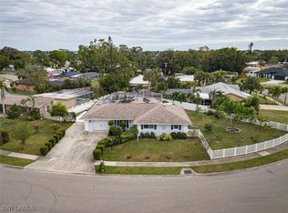 5861 Poetry Ln, North Fort Myers, FL 33903