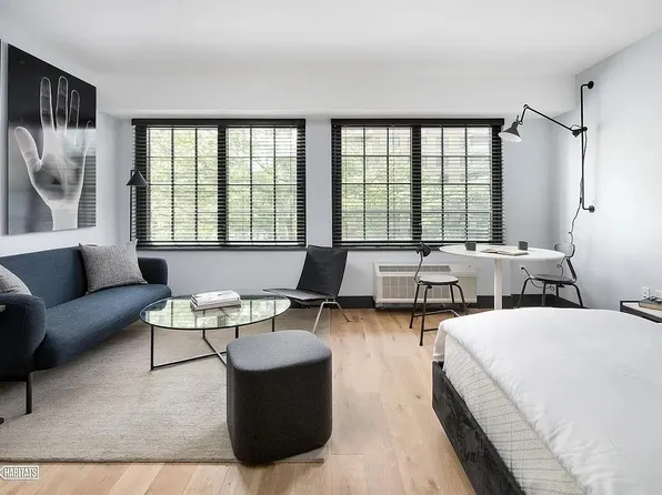 504 Myrtle Avenue image 1 of 17