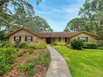 61 Lyon Dr, Deland, FL, 32724