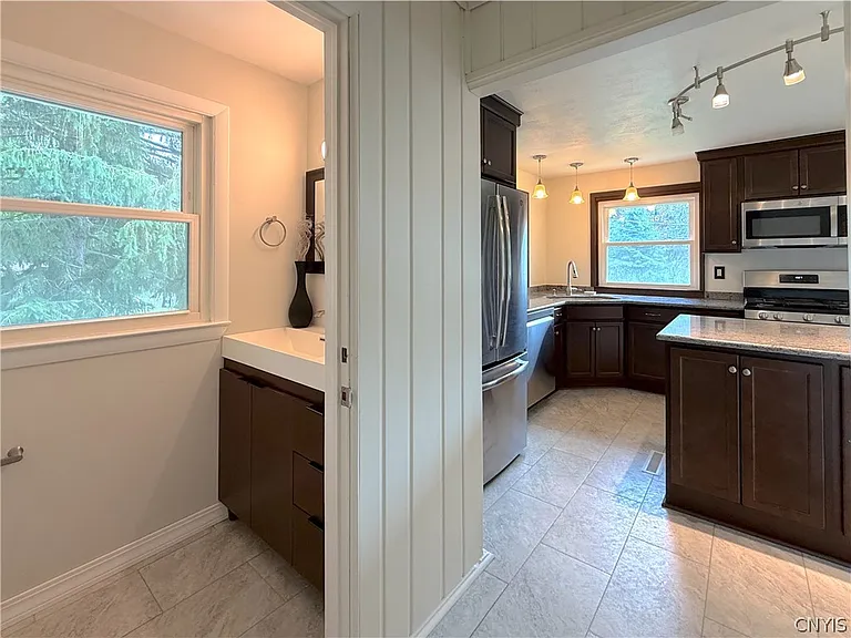4055 Bristol Rd — Photo 9