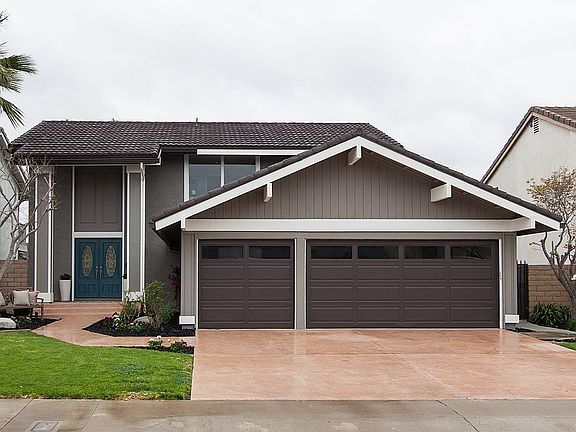 2nd image of 5911 Bellfield Ln