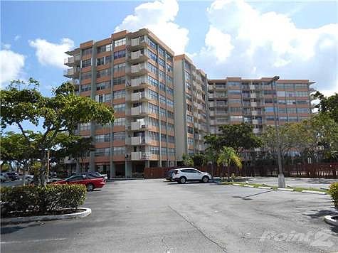 2nd image of 1300 NE Miami Gardens Dr APT 210E