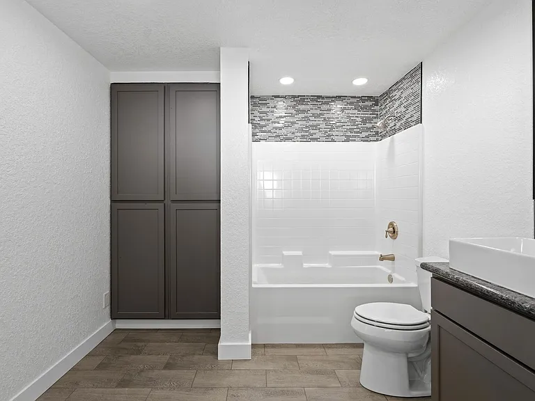 14420 E Wellesley Ave — Photo 18