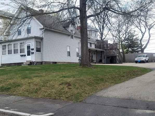 6 Buffum St, Worcester, MA 01603