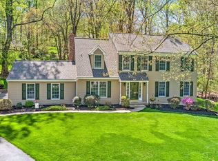 405 Wm Salesbury Dr, Downingtown, PA 19335