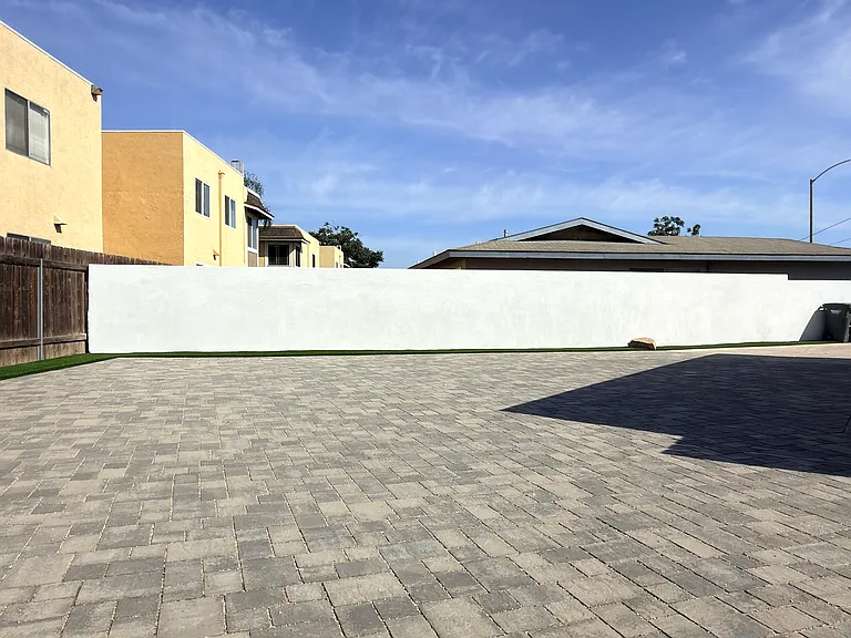 1018 Cedar Brk #C — Photo 13