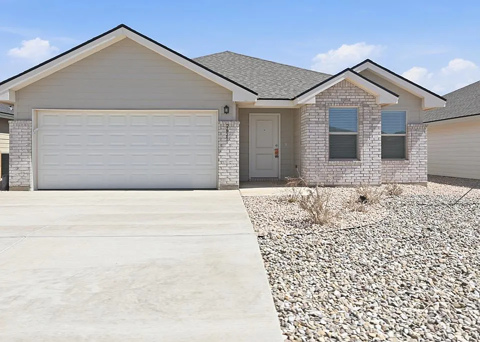2421 S County Rd #1100