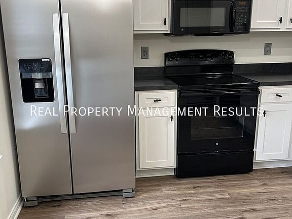 5th image of 5735 Riverwalk Cir