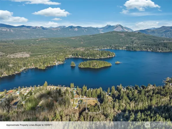 33016 S Shore Drive, Lake Cavanaugh, WA 98274