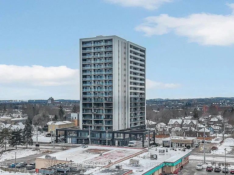 741 King St W #409 — Photo 2