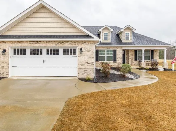 314 Creek Ridge Dr, Warner Robins, GA 31088
