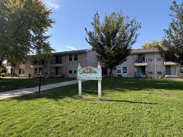 313 Higgins Dr APT 4