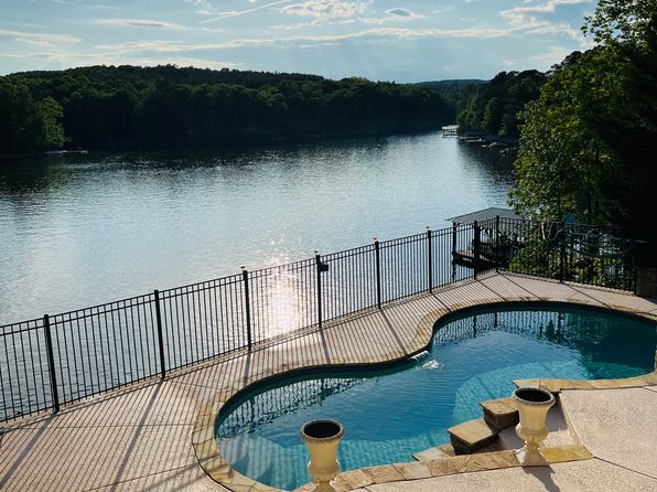 144 Nells Dr