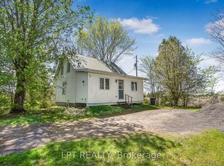 3515 Greenlane Rd, East Hawkesbury, ON K6A 0E1