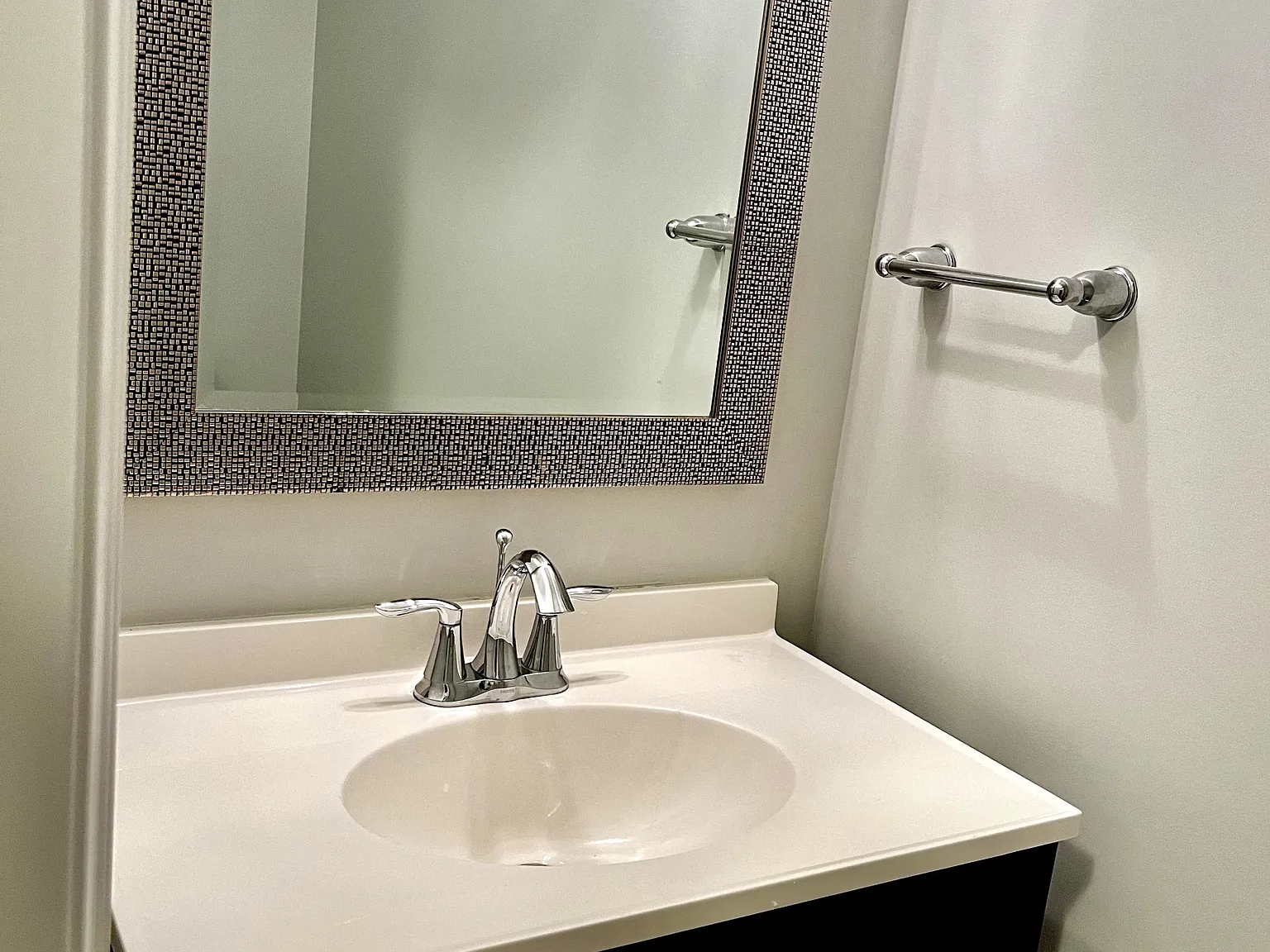 3 bed, $2,800 — Photo 3