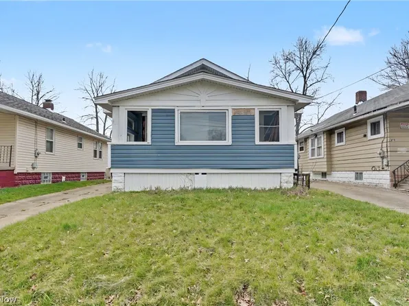 872 Cole Ave, Akron, OH 44306
