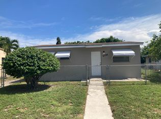 2726 NW 4th St, Pompano Beach, FL 33069