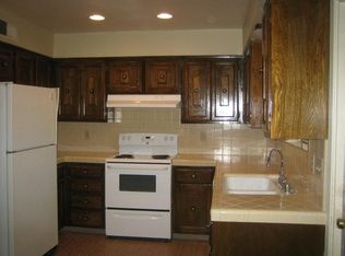 6074 N Maroa Ave APT 102, Fresno, CA 93704