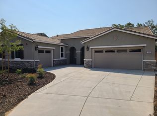 10065 Evening Star Dr, Roseville, CA 95747