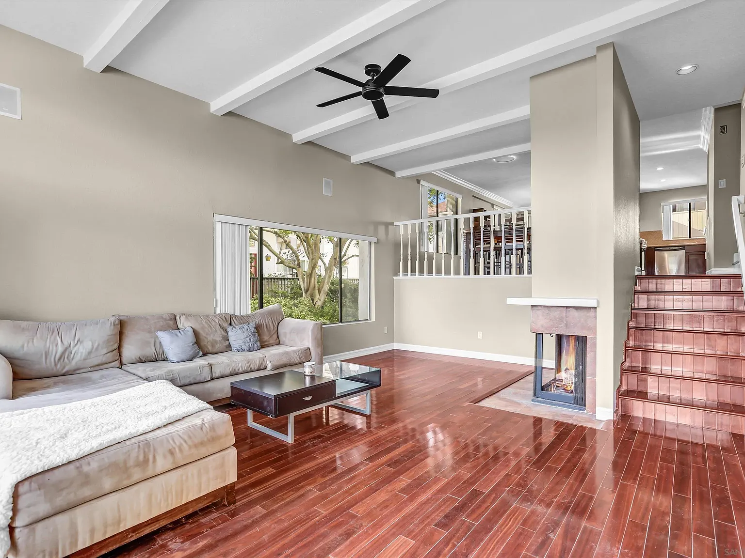 2 bed, 2.5 bath, 1708 sqft, $4,750 — Photo 2