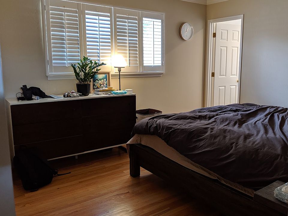 1st image of 1535 Brenner Way