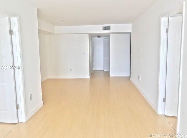 1st image of 2601 Collins Ave