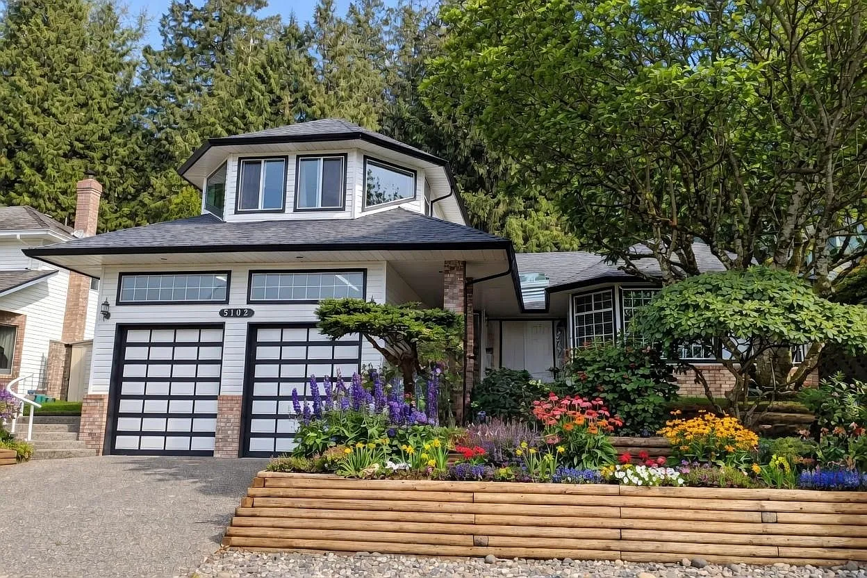 5102 219a St photo 1