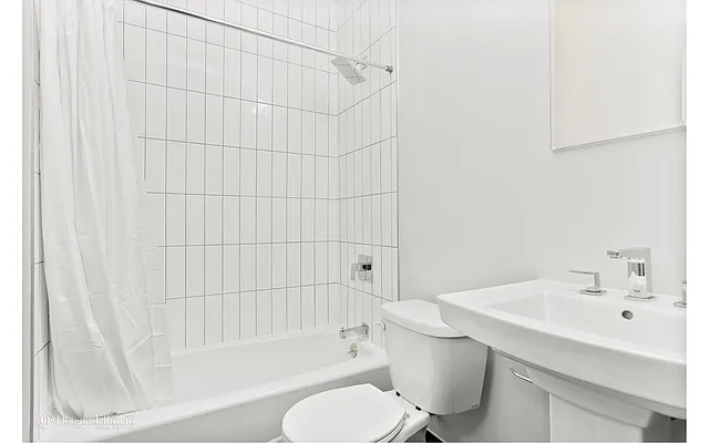 Rented by Douglas Elliman | media 24