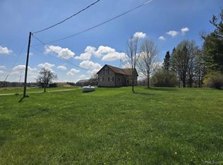 6557 305th Rd, Rapid River, MI 49878