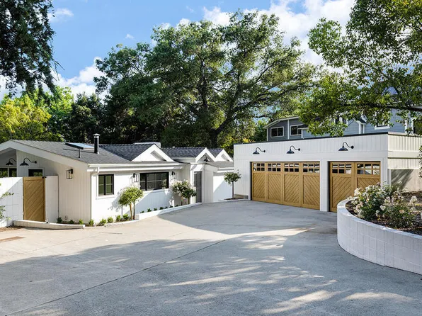 1320 Verdugo Blvd, La Canada Flintridge, CA 91011