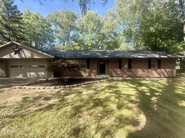 113 Sycamore Ln, Bryan, OH 43506