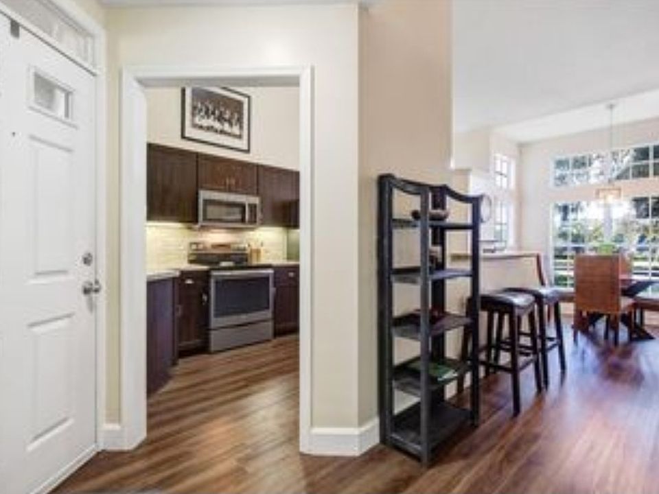 1st image of 1414 Farrindon Cir