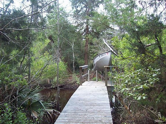 5th image of 3475 Beaver Creek Drive SE