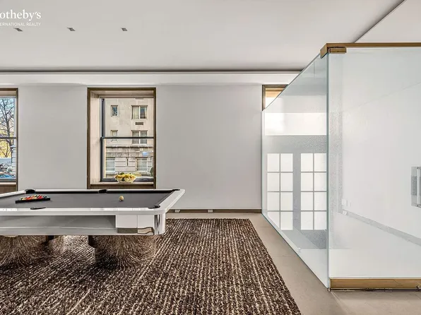 927 5th Ave, New York, NY 10021