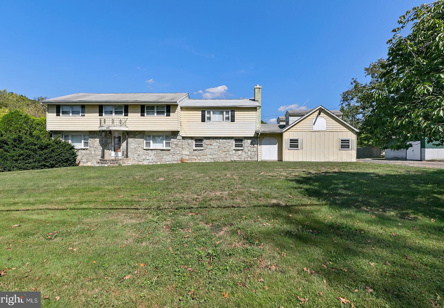 211 Windsor Rd, Robbinsville, NJ 08691 Zillow