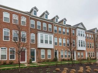 2976 Rittenhouse Cir, Fairfax, VA 22031