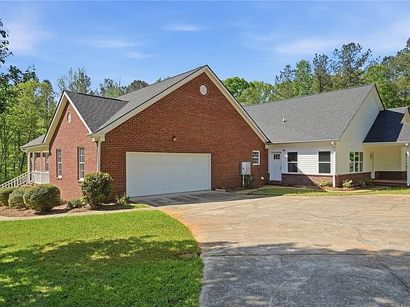 2nd image of 314 Coady Rd