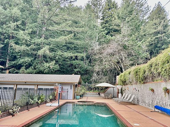 4th image of 350 Aurora Rd