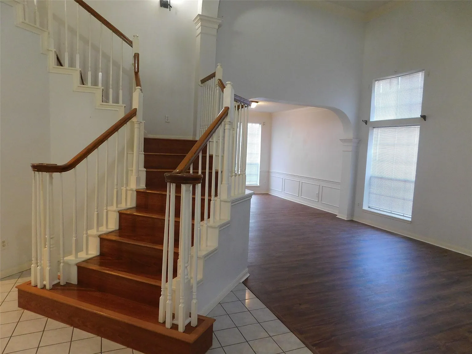 4 bed, 3.0 bath, 2578 sqft, $2,350 — Photo 4