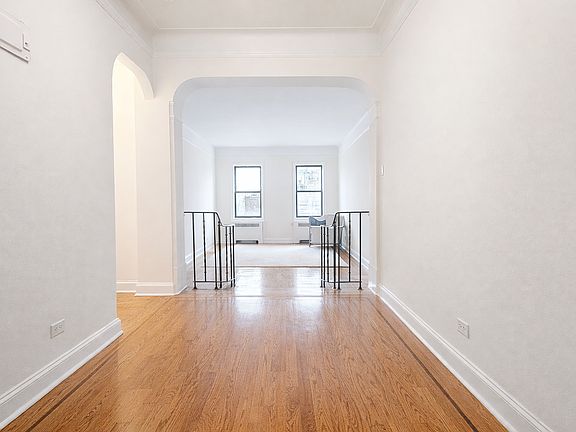 4th image of 615 W 172nd St APT 65